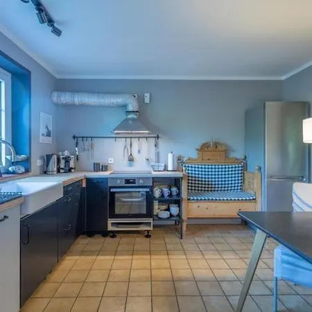 شقة Charming And Cozy Holiday With A Fireplace Aventoft